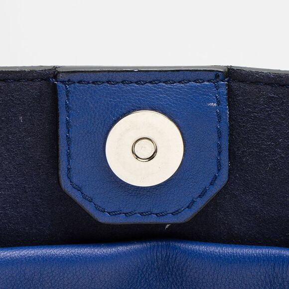 Givenchy Lambskin Easy Medium Tote - Picture 10 of 16